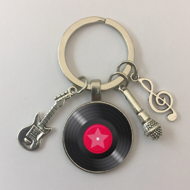 Creative Gramophone Music Keyc - đánh giá và giá Retro Gaming Keychain